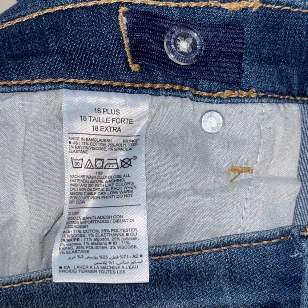 Old Navy Bootcut Dark Denim Jeans for Girls size 18 Plus